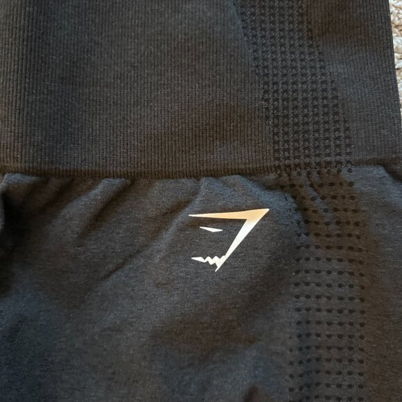 Gymshark Vital Seamless leggings in Black, Medium - Picture 4 of 6
